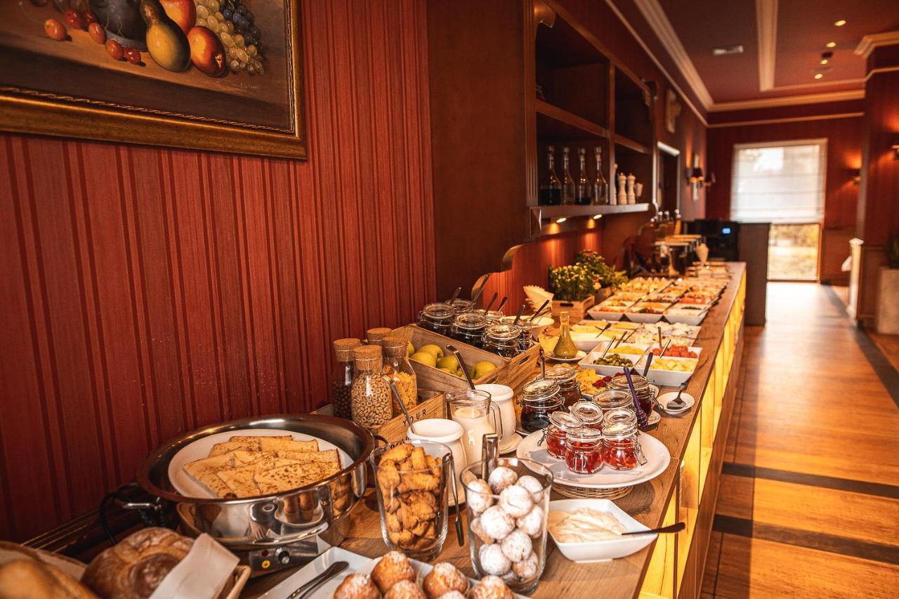 Premium Bacero Hotel 3*