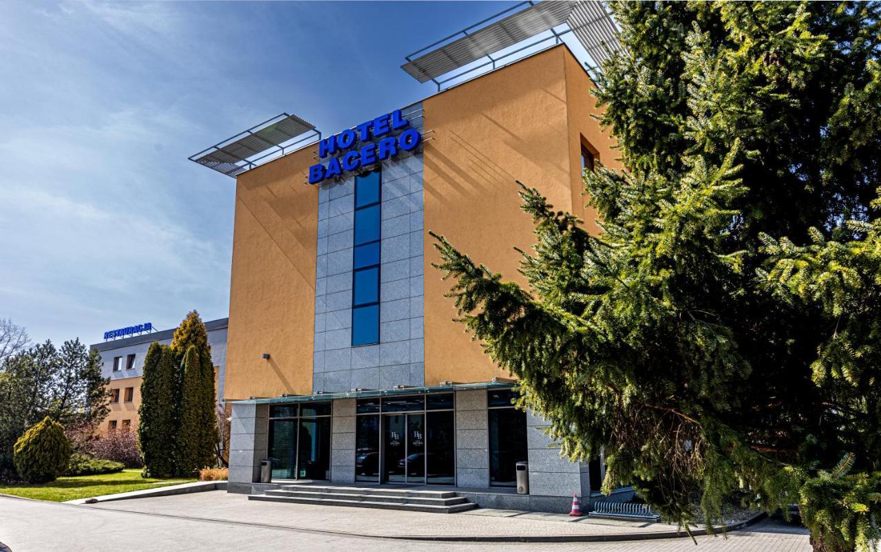 Hotel Premium Bacero