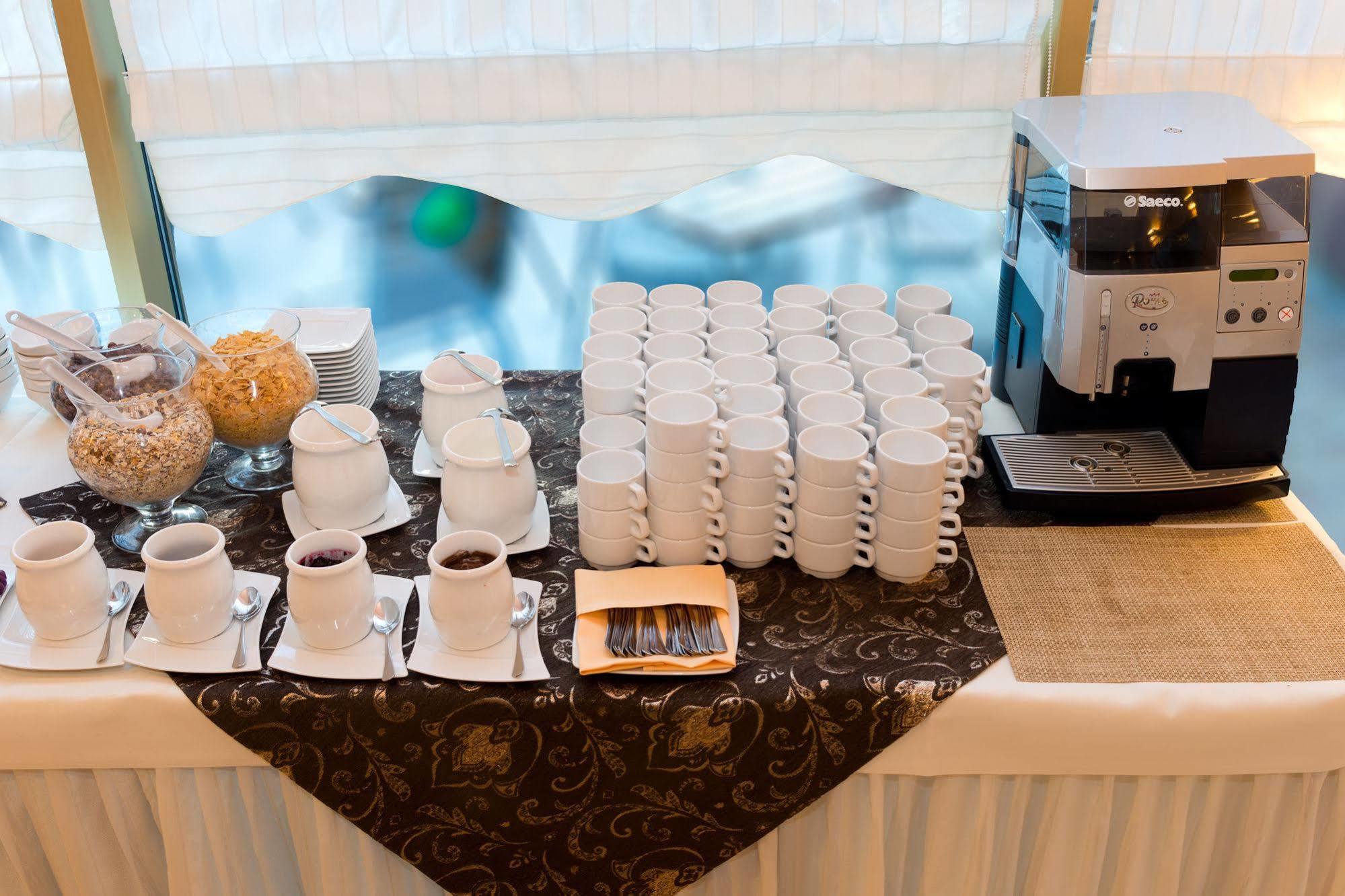 Hotel Premium Bacero 3*